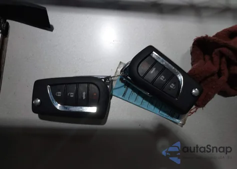 2020 Toyota Corolla Le из США, поврежденный, VIN JTDEPRAE5LJ059365